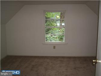 14 County Avenue Maple Shade, NJ 08052 - Photo 7 of 12 Bedroom 3