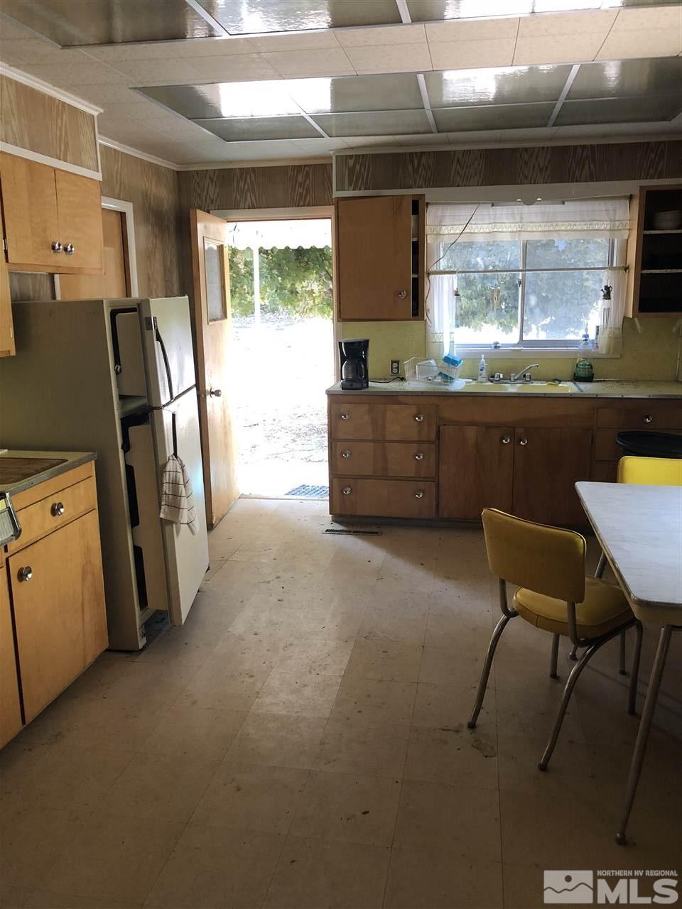 106 Main Street Austin, NV 89310 - Photo 6 of 10 Photo 6
