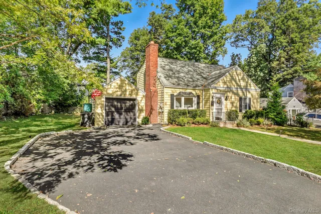 $6,250 | 110 Topland Road, White Plains, NY 10605