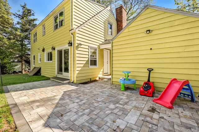 $6,250 | 110 Topland Road, White Plains, NY 10605