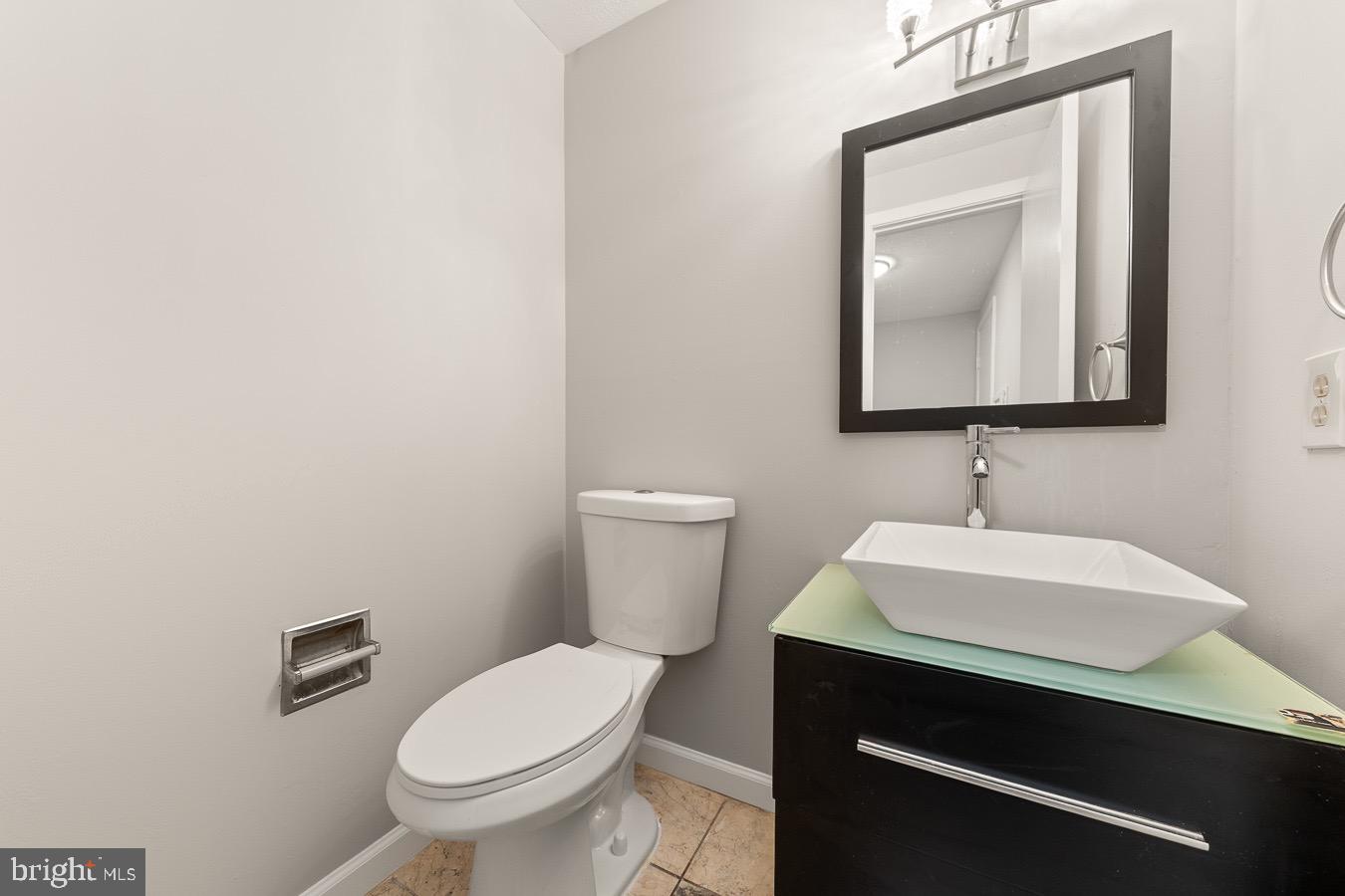 5918 Oak Ridge Court Burke, VA 22015 - Photo 18 of 37