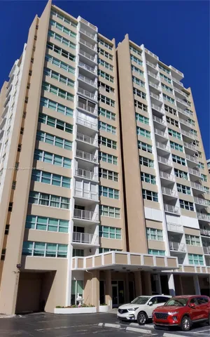 $2,000 | 1410 South Ocean Drive, Unit 703, Hollywood, FL 33019