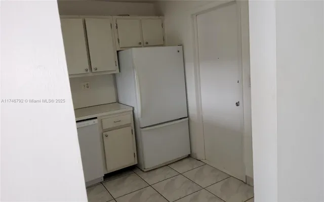 $2,000 | 1410 South Ocean Drive, Unit 703, Hollywood, FL 33019