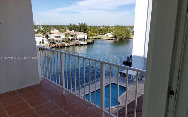 $2,000 | 1410 South Ocean Drive, Unit 703, Hollywood, FL 33019