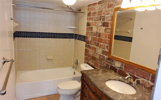 $2,000 | 1410 South Ocean Drive, Unit 703, Hollywood, FL 33019