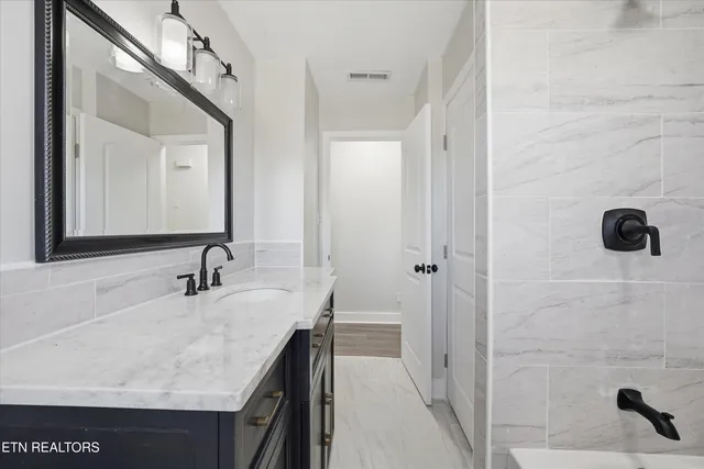 $399,900 | 4209 Deerfield Road, Knoxville, TN 37921