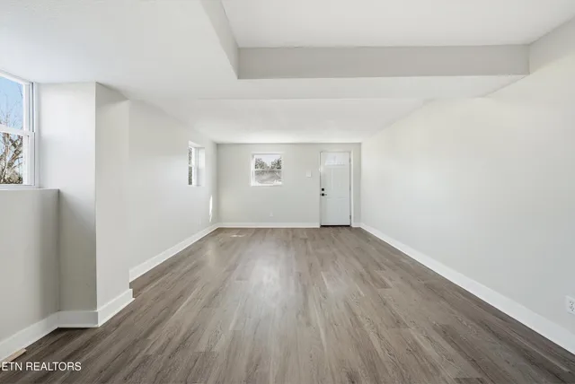 $399,900 | 4209 Deerfield Road, Knoxville, TN 37921