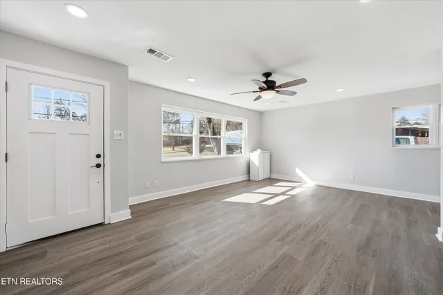 $399,900 | 4209 Deerfield Road, Knoxville, TN 37921