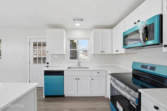 $399,900 | 4209 Deerfield Road, Knoxville, TN 37921