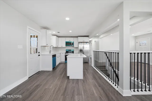 $399,900 | 4209 Deerfield Road, Knoxville, TN 37921