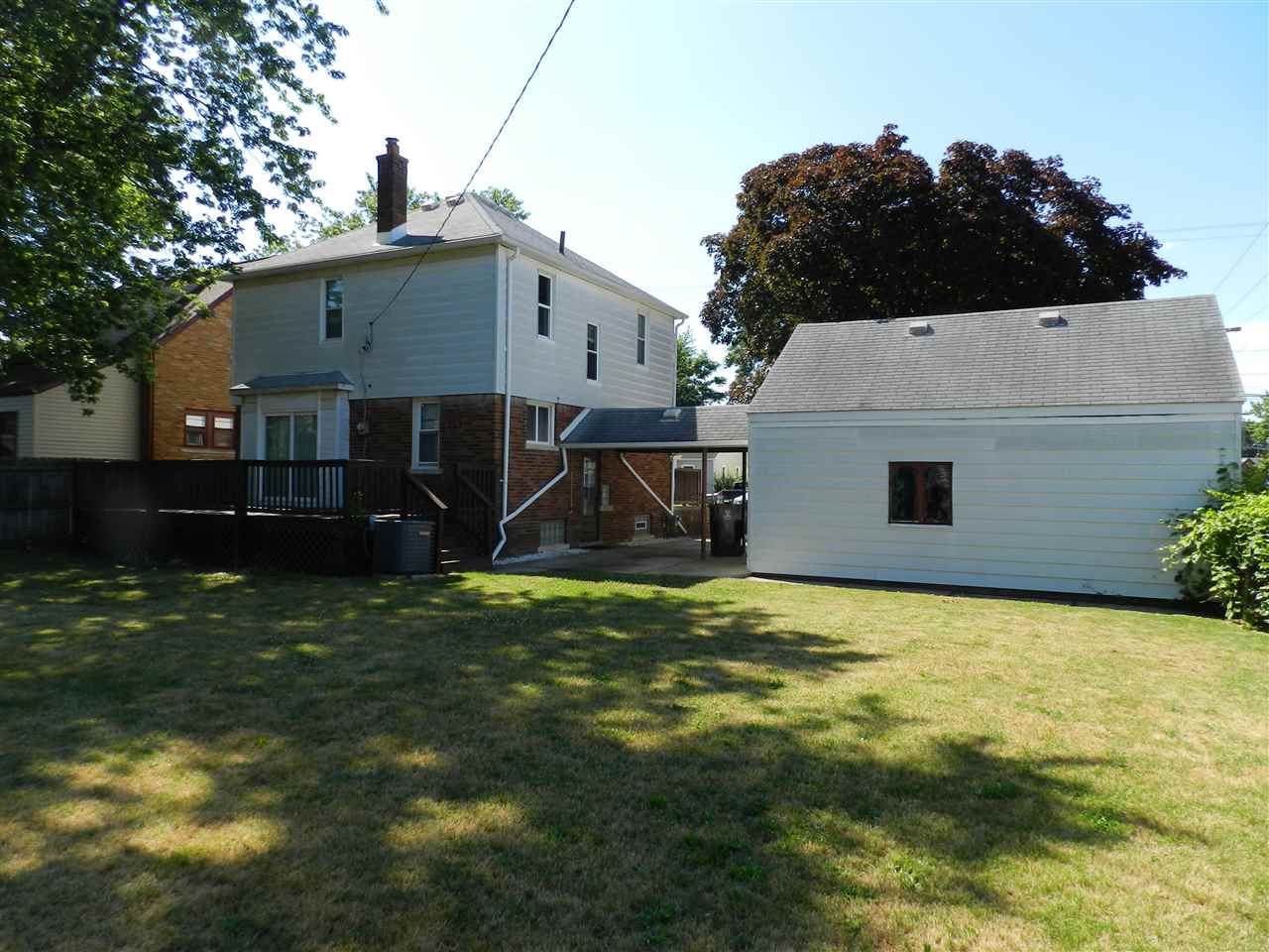 8211 Stephens Road Center Line, MI 48015 - Photo 7 of 50 50082683-7.JPG