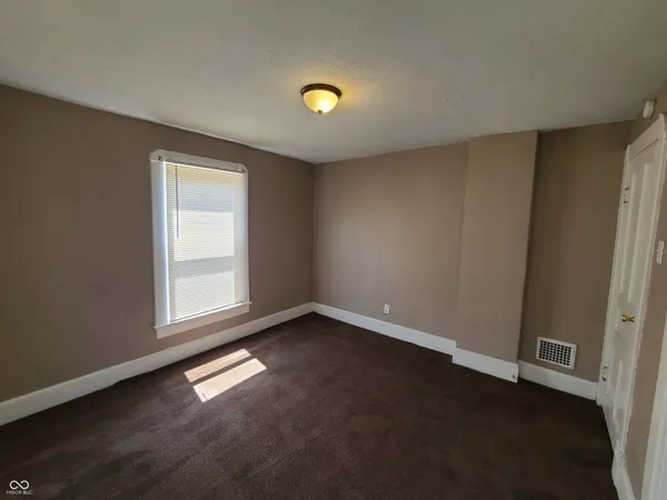 $1,100 | 516 West 28th Street, Indianapolis, IN 46208