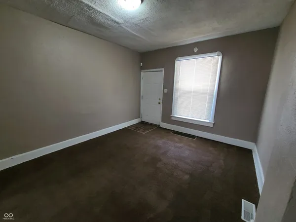 $1,100 | 516 West 28th Street, Indianapolis, IN 46208