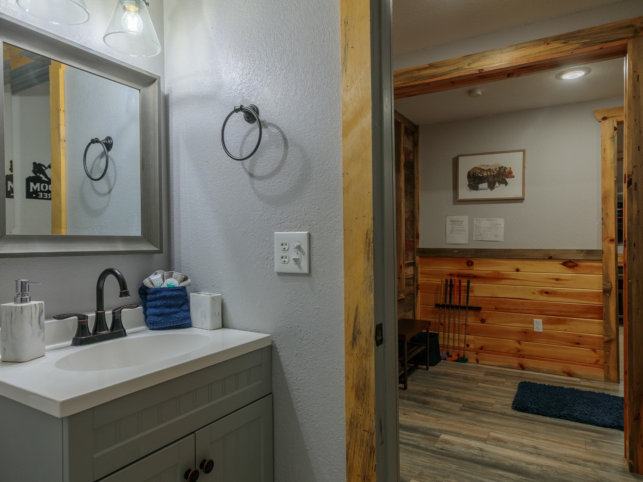 812 Starlight Lane Kodak, TN 37764 - Photo 13 of 60 a bathroom with a sink and a mirror