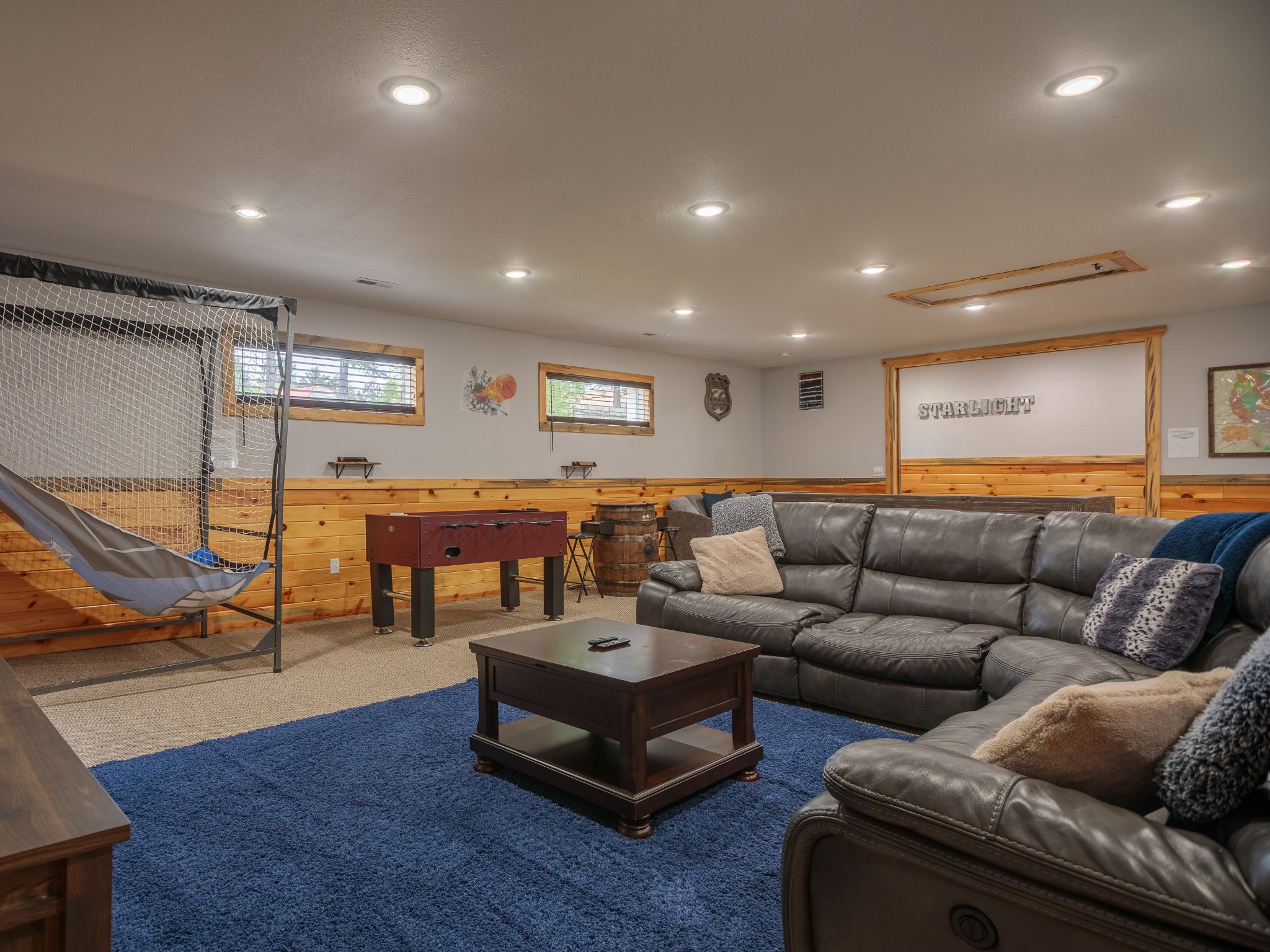 812 Starlight Lane Kodak, TN 37764 - Photo 8 of 60 a living room with furniture and a flat screen tv