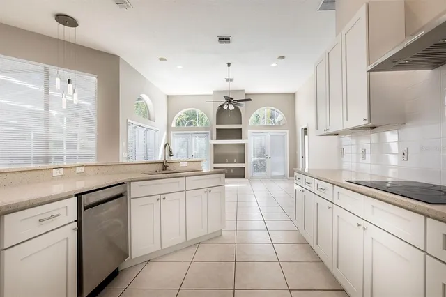 $724,900 | 14682 Braddock Oak Drive, Orlando, FL 32837