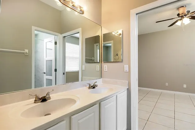 $724,900 | 14682 Braddock Oak Drive, Orlando, FL 32837