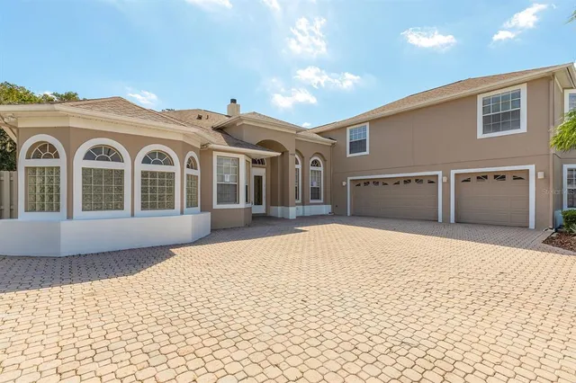 $724,900 | 14682 Braddock Oak Drive, Orlando, FL 32837