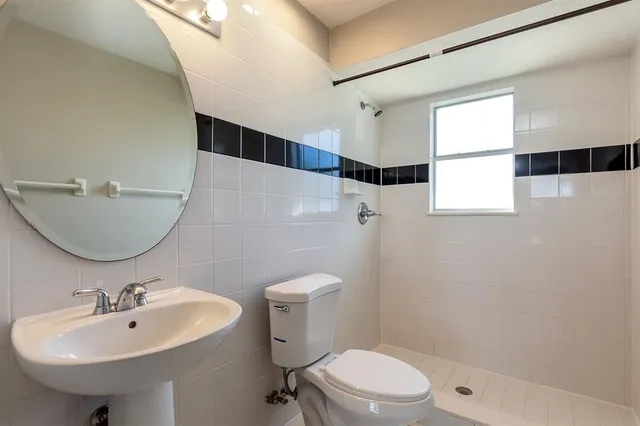 $724,900 | 14682 Braddock Oak Drive, Orlando, FL 32837