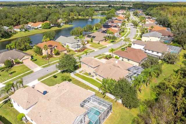 $724,900 | 14682 Braddock Oak Drive, Orlando, FL 32837