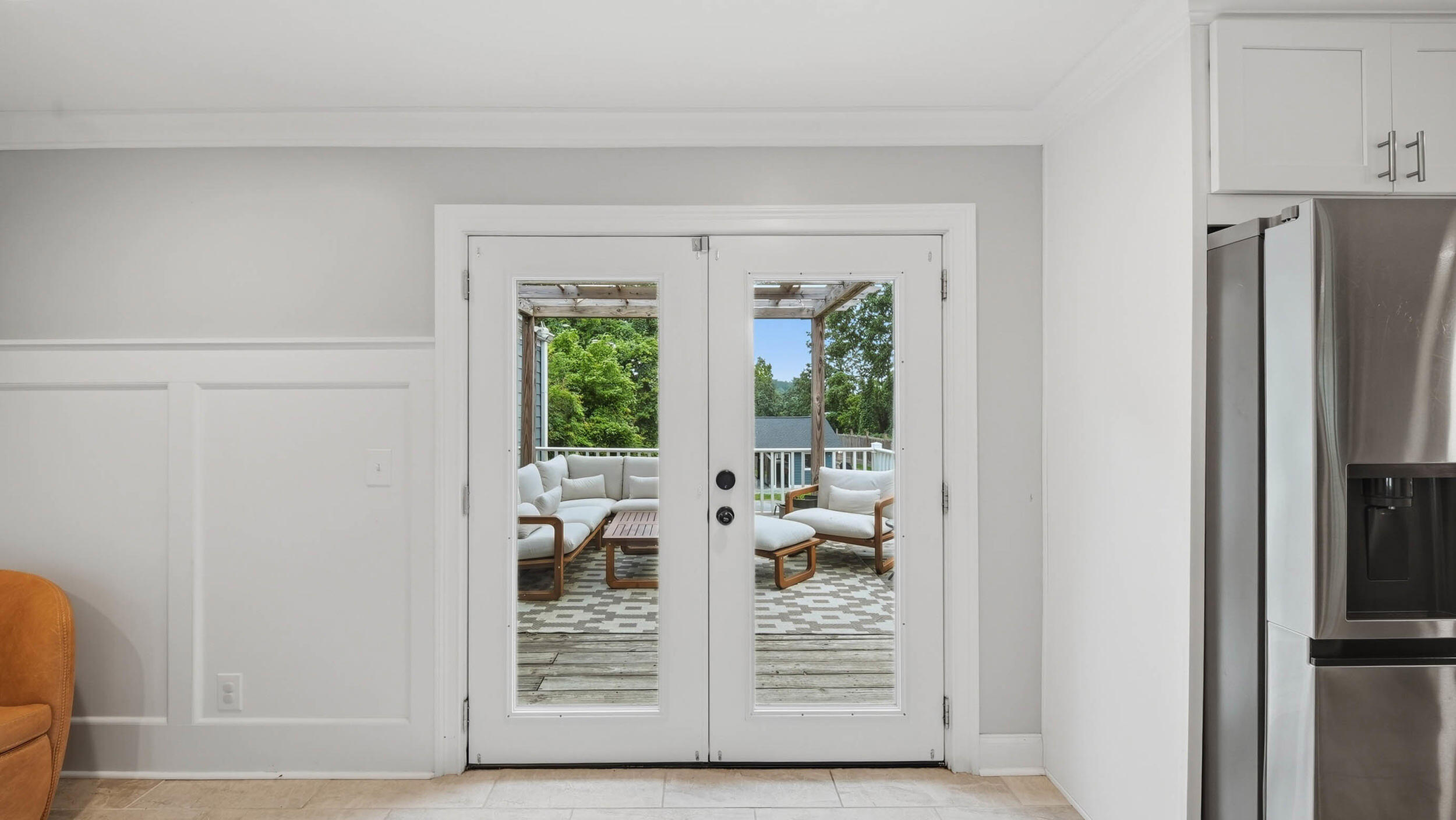 903 South Crest Road Chattanooga, TN 37404 - Photo 14 of 54 Door to Back Porch