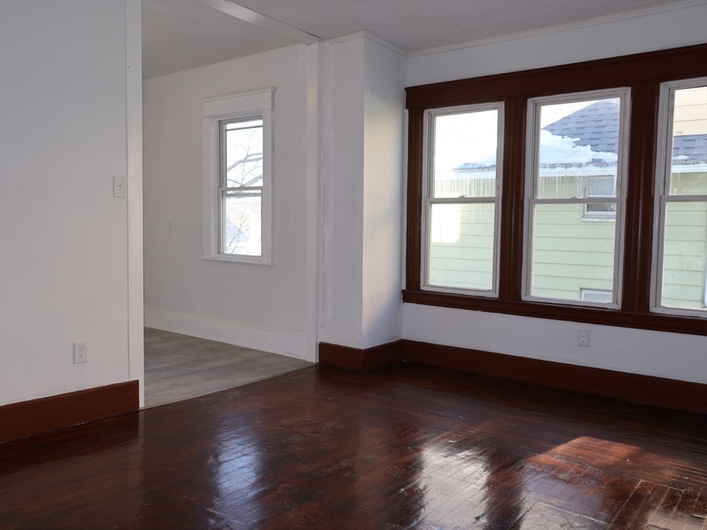 172-174 Euclid Avenue Springfield, MA 01108 - Photo 12 of 27