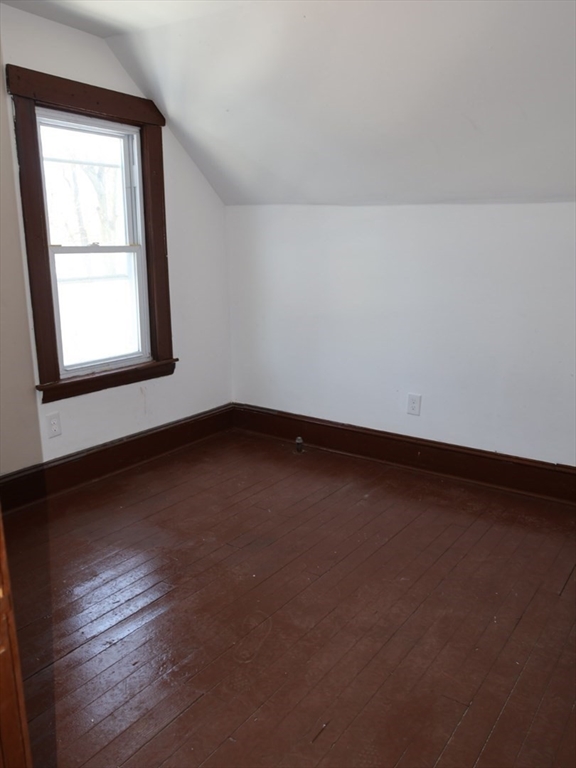 172-174 Euclid Avenue Springfield, MA 01108 - Photo 19 of 27