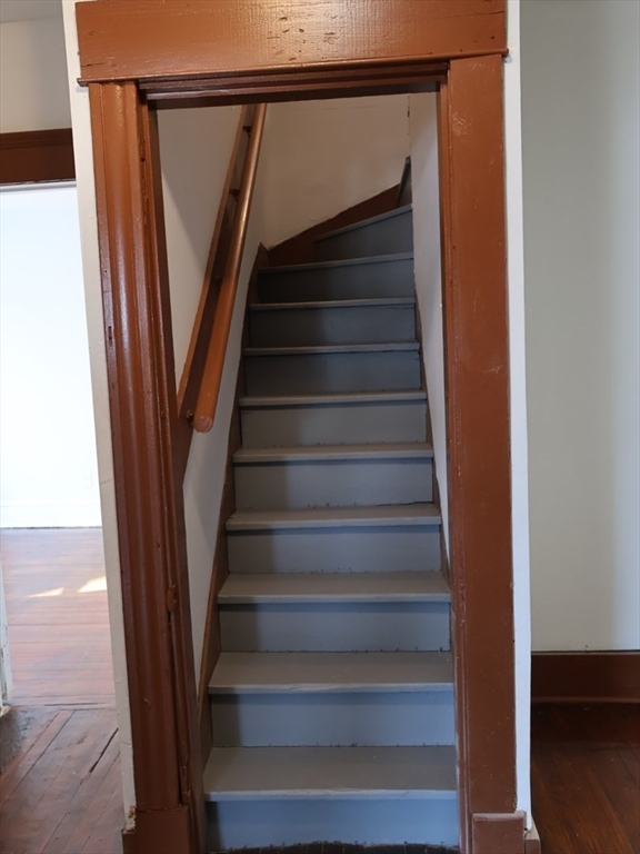 172-174 Euclid Avenue Springfield, MA 01108 - Photo 8 of 27