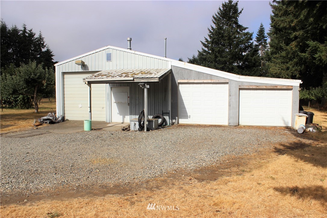17927 Empire Street Southwest Rochester, WA 98579 - Photo 6 of 40