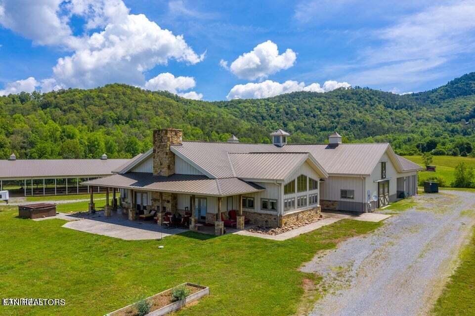 725 Dry Valley Road Townsend, TN 37882 - Photo 11 of 55 11