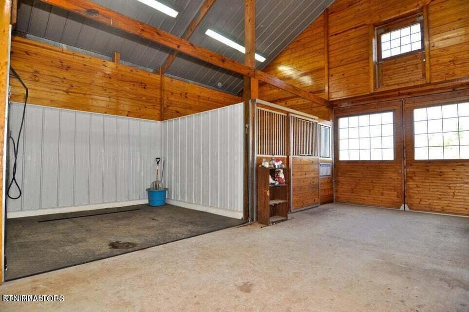 725 Dry Valley Road Townsend, TN 37882 - Photo 36 of 55 38
