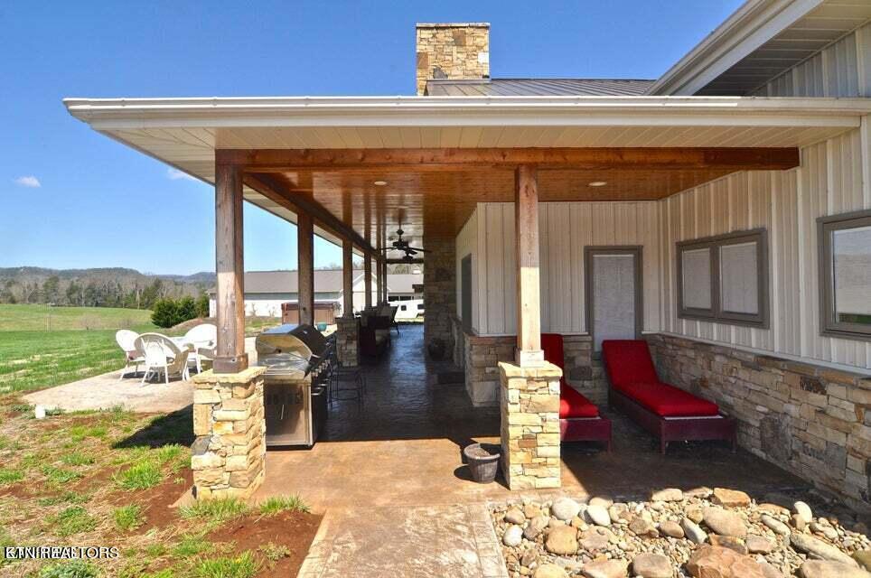 725 Dry Valley Road Townsend, TN 37882 - Photo 43 of 55 45