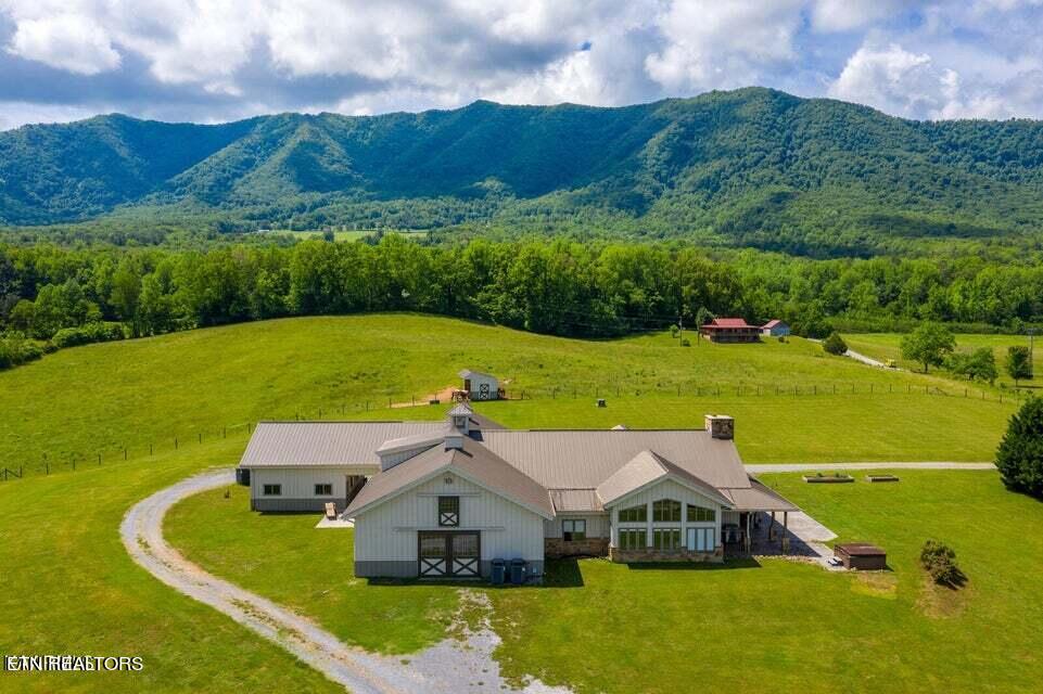 725 Dry Valley Road Townsend, TN 37882 - Photo 53 of 55 55
