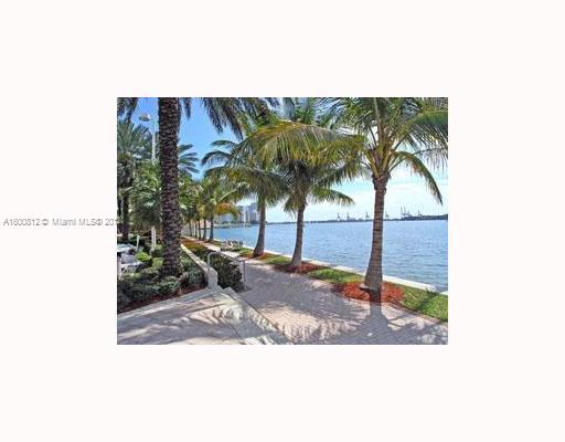 1500 Bay Road, Unit 1228S Miami Beach, FL 33139 - Photo 12 of 18 Exterior Front