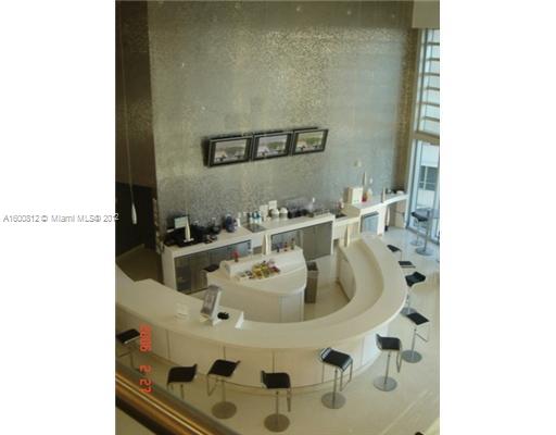 1500 Bay Road, Unit 1228S Miami Beach, FL 33139 - Photo 16 of 18 Exterior Front