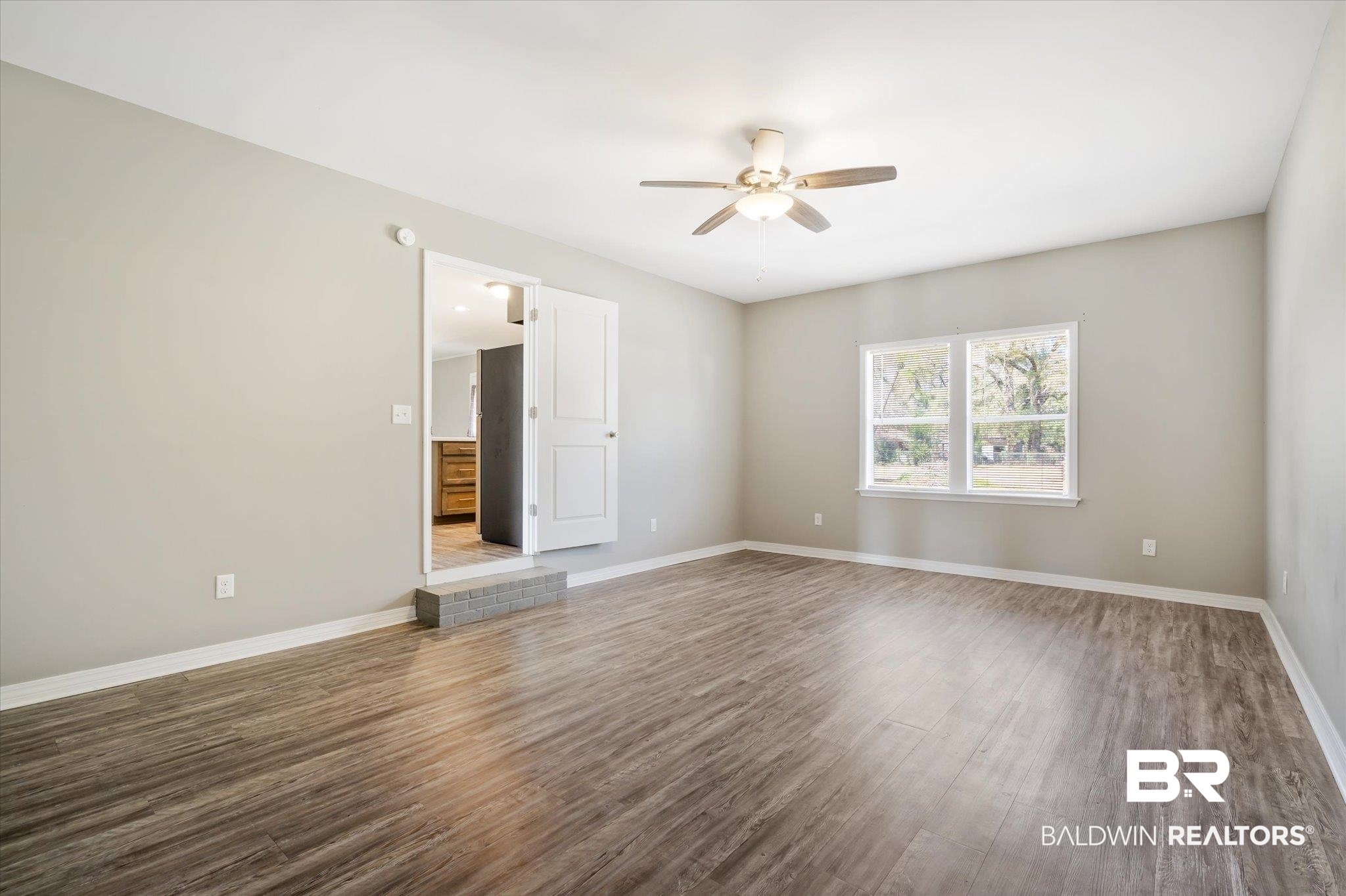 7070 South Laverne Drive Mobile, AL 36618 - Photo 9 of 20