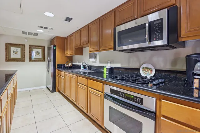 $1,349,900 | 1501 India Street, Unit 204, San Diego, CA 92101