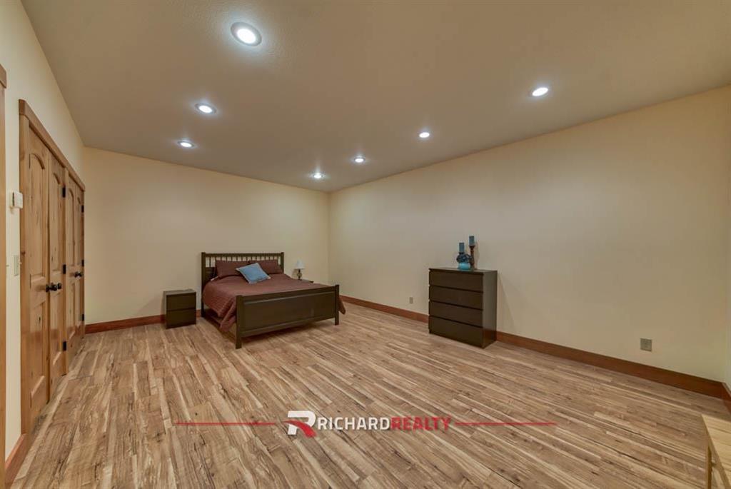 1727 Highway 14 Shell, WY 82441 - Photo 41 of 62 Gallery Image 41