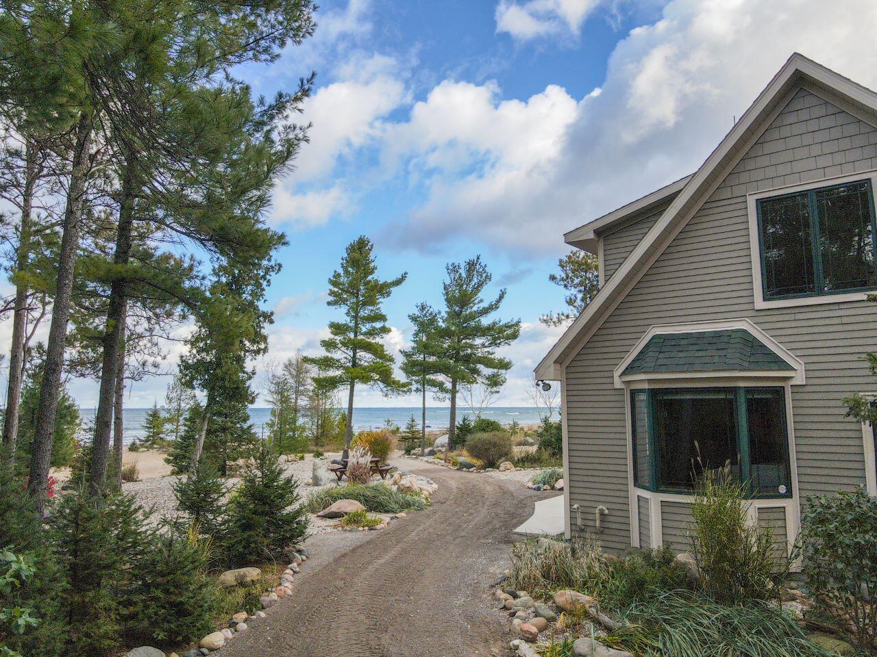 7067 Albany Point Road Presque Isle, MI 49777 - Photo 10 of 65 Gallery Image 10