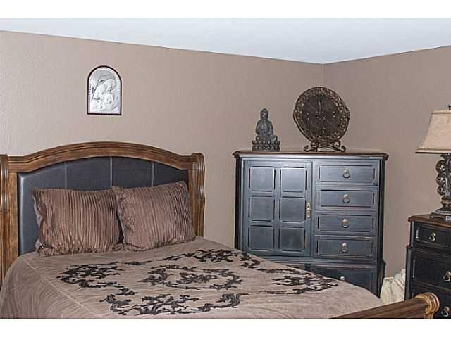 9402 Roseglen Place Spring Valley, CA 91977 - Photo 6 of 11 Gallery Image 6