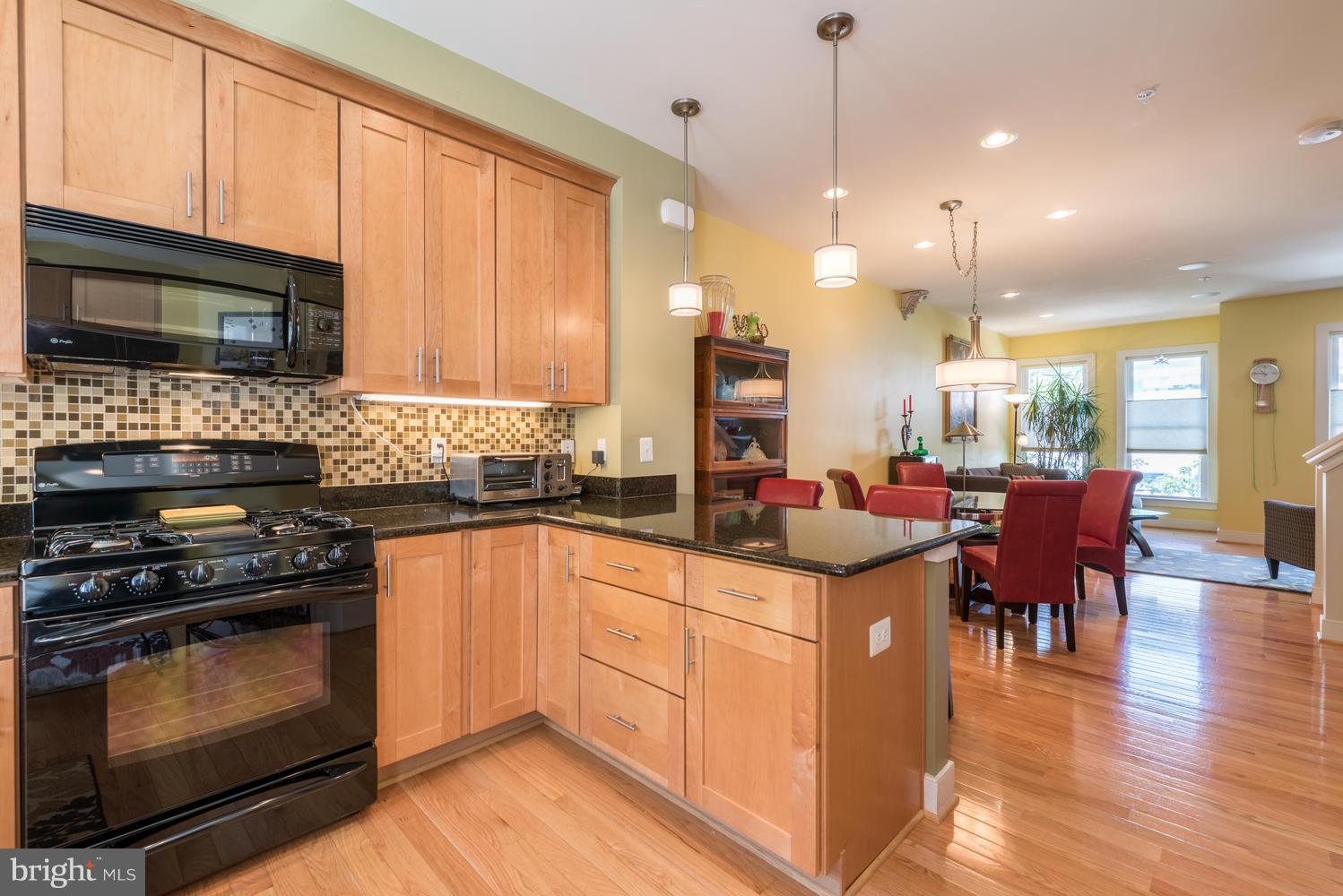 810 3rd Street Southeast Washington, DC 20003 - Photo 10 of 30 Kitchen