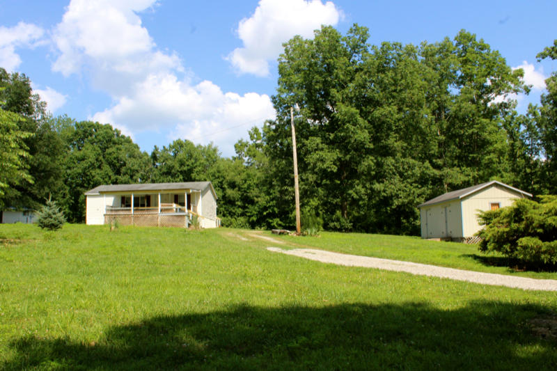 1476 Stephens Road Jamestown, TN 38556 - Photo 4 of 39 IMG_3341_800x533