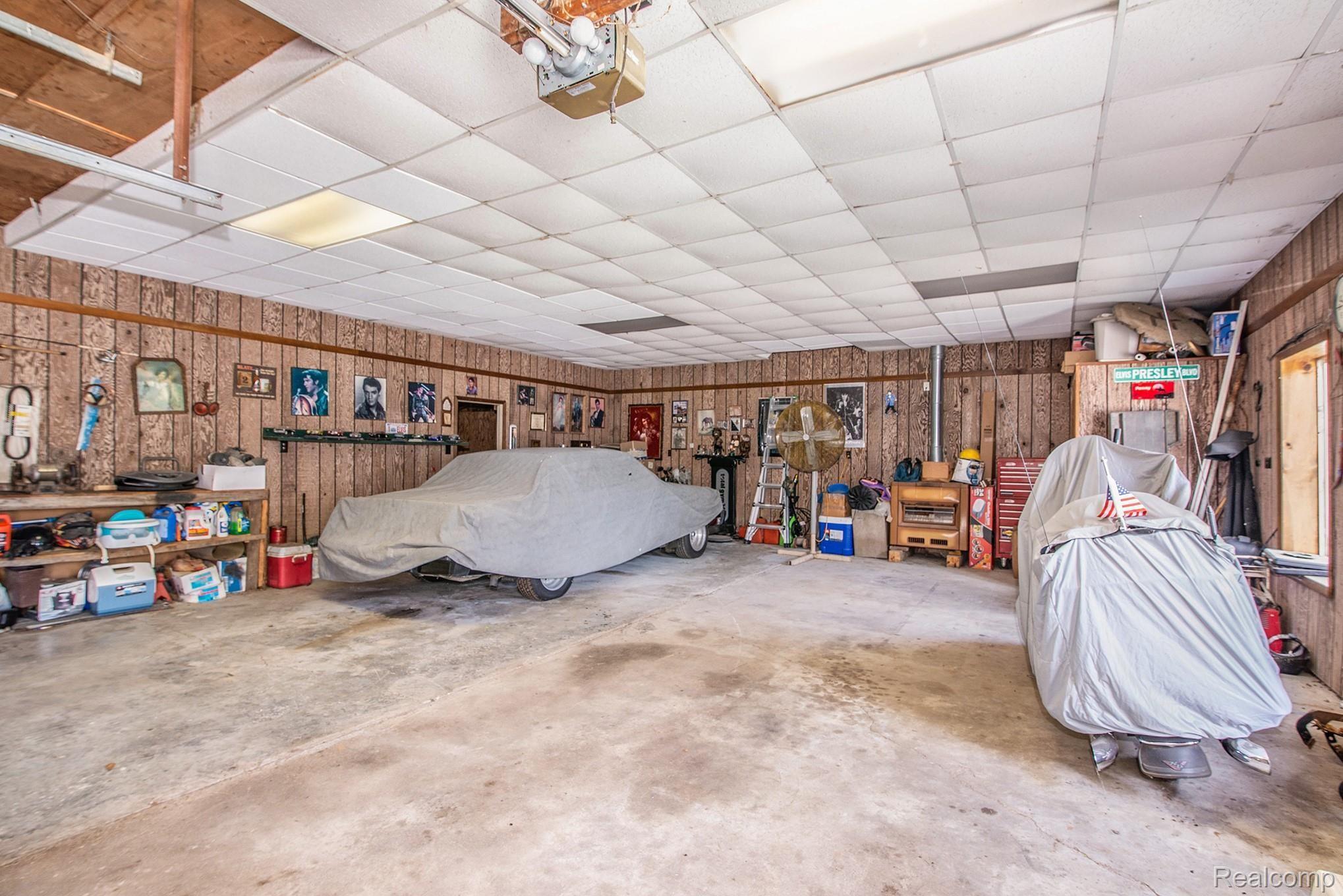 63 North Bassett Road Lapeer, MI 48446 - Photo 27 of 49 DSC_3649.jpg