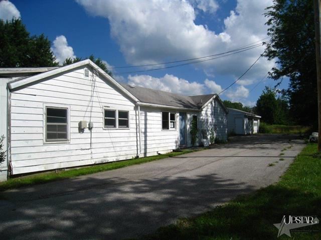 2112 Maples Road Fort Wayne, IN 46816 - Photo 2 of 10
