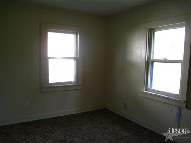 2112 Maples Road Fort Wayne, IN 46816 - Photo 9 of 10