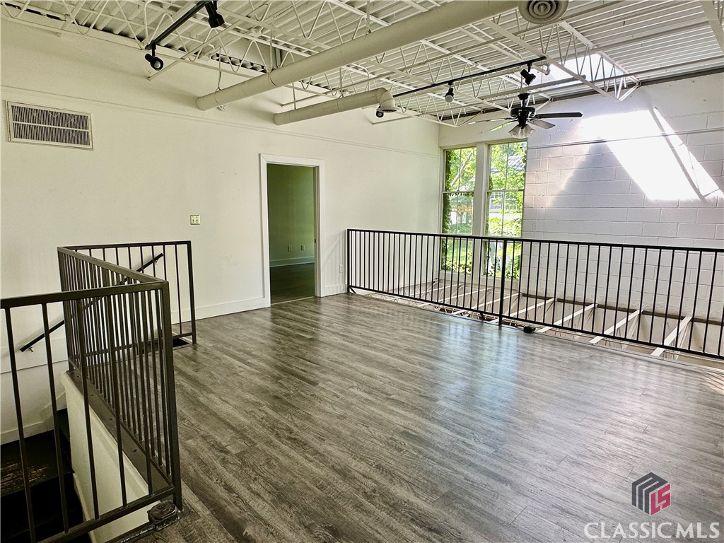 1295 East Broad Street, Unit C3 Athens, GA 30601 - Photo 3 of 26 Gallery Image 3