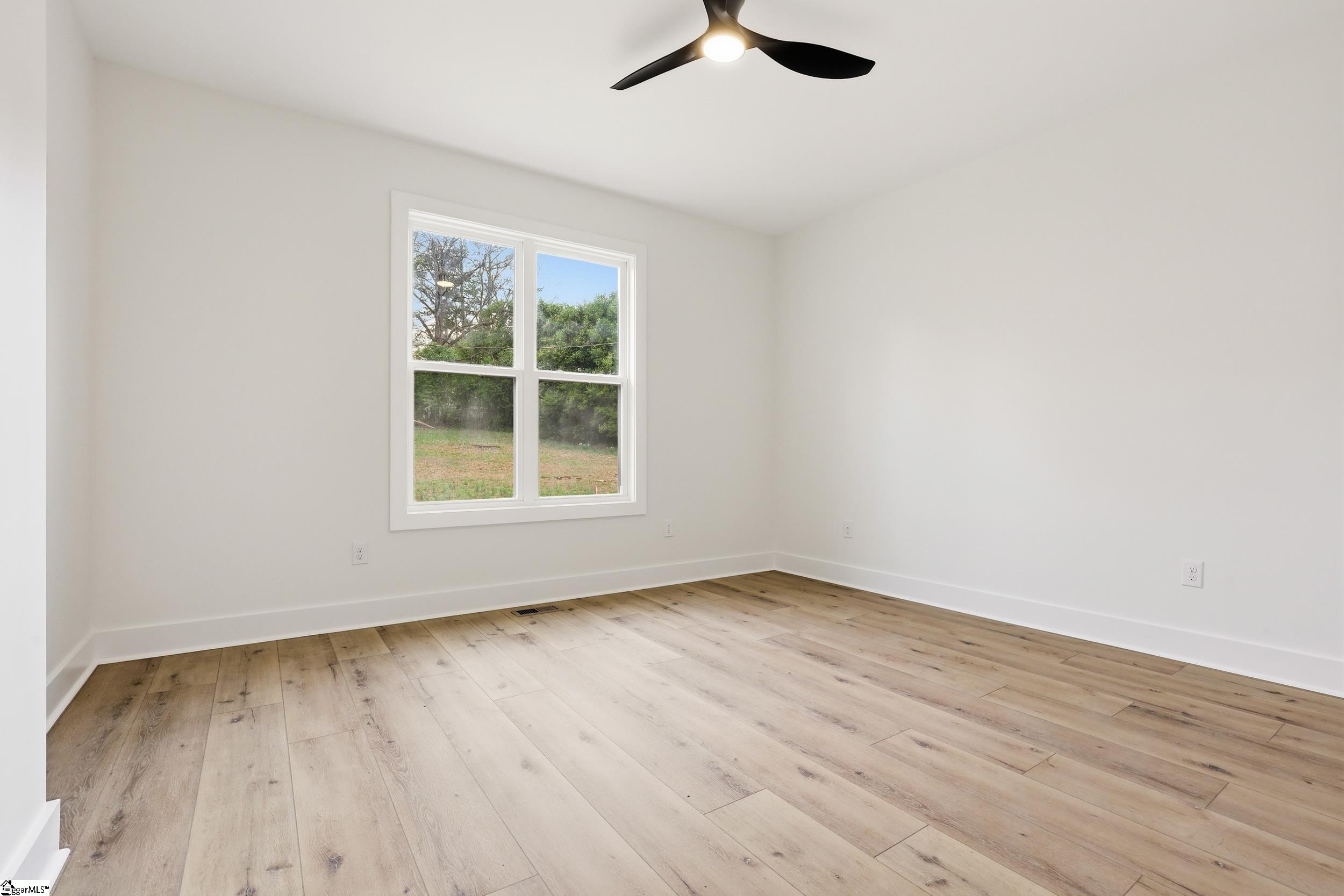 215 Ligon Drive Anderson, SC 29621 - Photo 17 of 31