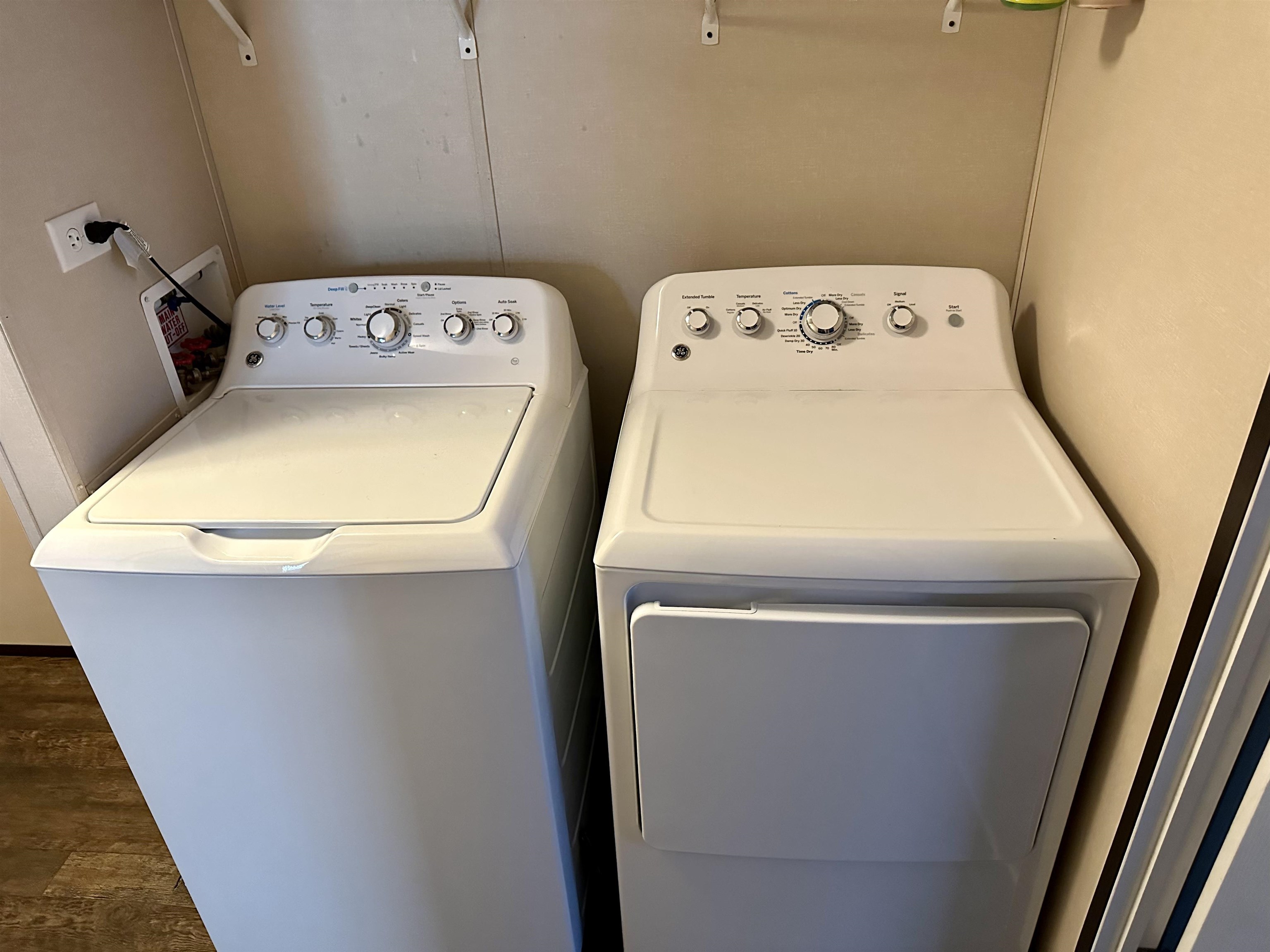 285 Elm Pinetta, FL 32350 - Photo 14 of 16