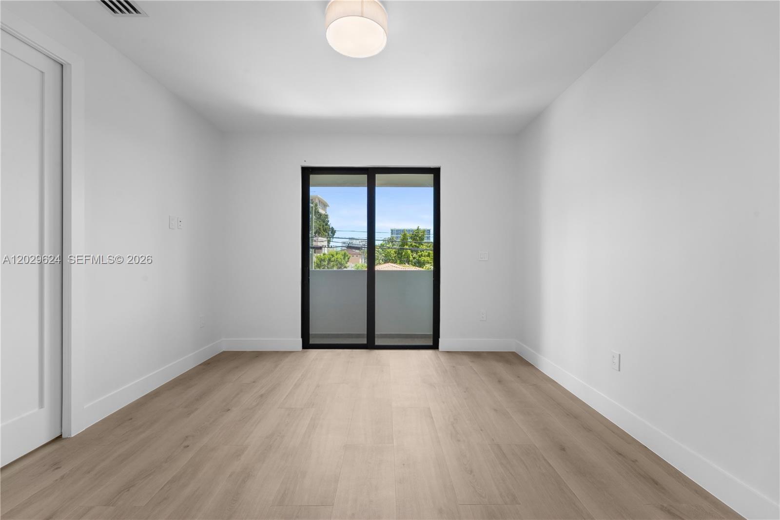 2735 Southwest 23rd Terrace Miami, FL 33145 - Photo 23 of 54