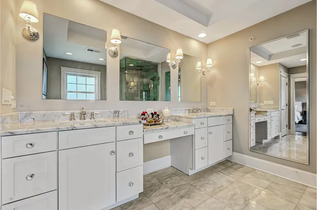 $1,999,000 | 5136 Grand Avenue, Western Springs, IL 60558